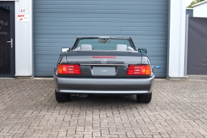 NF Automotive Mercedes-Benz-500SL-R129-1991-TF395D-020.JPG