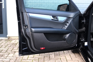 NF Automotive Mercedes-Benz-C180-W204-2012-77ZSF8-049.JPG