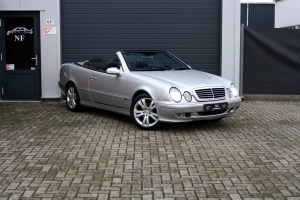 NF Automotive Mercedes-Benz-CLK200-Kompressor-Cabriolet-C208-2001-009.JPG