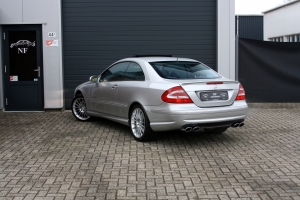 NF Automotive Mercedes-Benz-CLK500-C209-2002-016.JPG