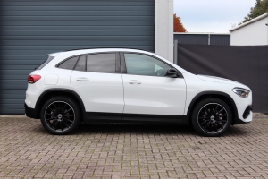 NF Automotive Mercedes-Benz-GLA250e-H247-2023-057.JPG