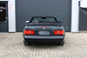 NF Automotive Mercedes-Benz-SL320-R129-1996-040.JPG