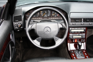 NF Automotive Mercedes-Benz-SL320-R129-1996-087.JPG