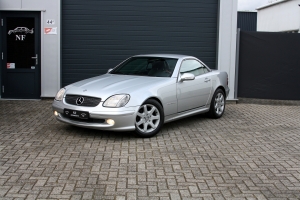 NF Automotive Mercedes-Benz-SLK200-R170-2000-078.JPG