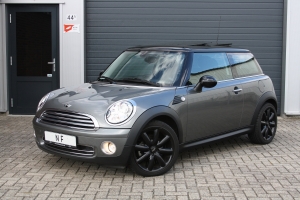 NF Automotive Mini-Cooper-1.6-Chili-2010-015.JPG