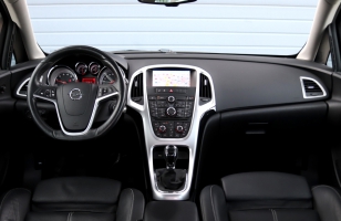 NF Automotive Opel-Astra-14T-2015-GS551F-007.JPG