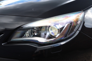 NF Automotive Opel-Astra-14T-2015-GS551F-066.JPG