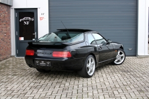 NF Automotive Porsche-968-1993-018.JPG