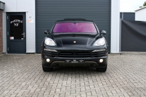 NF Automotive Porsche-Cayenne-S-2011-47SLH8-0010.JPG