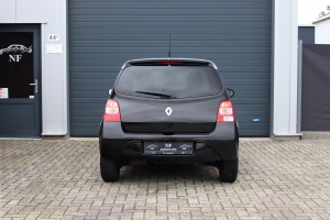 NF Automotive Renault-Twingo-00RBX7-006.JPG