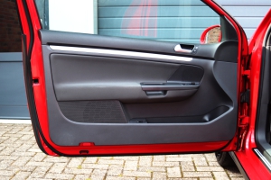 NF Automotive Volkswagen-Golf-V-GTI-2007-99XZNF-014.JPG
