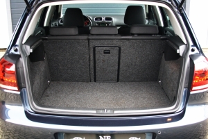 NF Automotive Volkswagen-Golf-VI-2.0TDI-2009-045.JPG